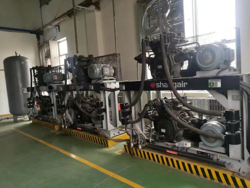 �и߉��՚≺�s�C